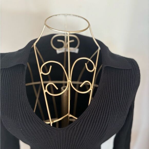 Abercrombie black rib v neck collared sweater size small - Picture 7 of 9